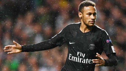  里昂，青春风暴席卷法甲赛场